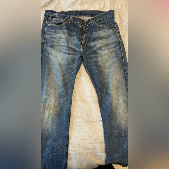 36W x 32L 505 Levi’s - Picture 3 of 3